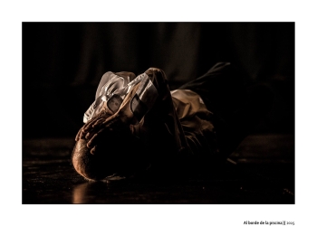 Al borde de la piscina. Foto © Alejandro Persichetti