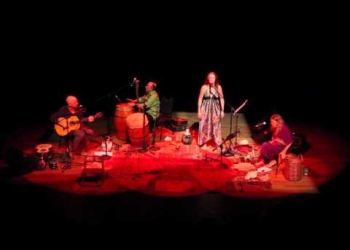 Isabel de la Fuente – Grito Negro de José Craveirinha – A son de mar