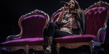 Bebe en Montevideo - Teatro El Galpón - 13 de mayo 2016 - Foto © Javier Rivero