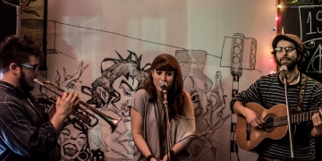Paula de Alba en vivo en Brecha Bar y Café. 19 de Mayo de 2016. Foto © Javier Fuentes Photography