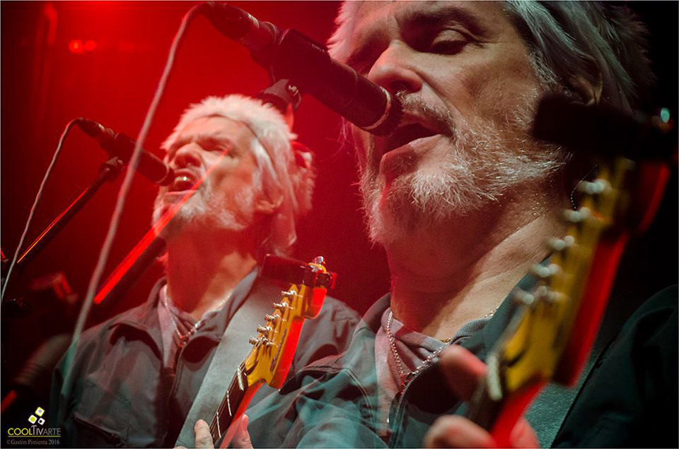 SUMO por Pettinato SAB/28MAY16 - La Trastienda Club Montevideo - MONTEVIDEO - Foto © Gastòn Pimienta SUMO por Pettinato SAB/28MAY16 - La Trastienda Club Montevideo - MONTEVIDEO - Foto © Gastòn Pimienta