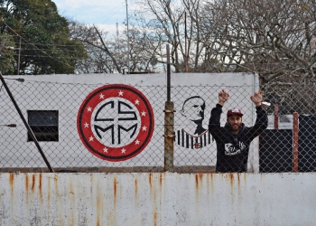 Fotorreportaje-a-Agustín-Lucas-juni02016-foto-paola-scagliotti