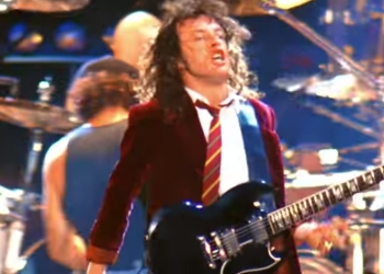 AC/DC - Hell Ain't a Bad Place to Be