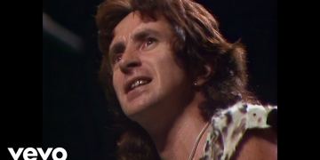 AC/DC - Jailbreak (1976 London Clip)