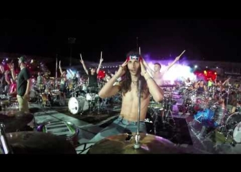 Rockin’1000 That’s Live 2016 | Seven Nation Army