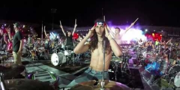 Rockin’1000 That’s Live 2016 | Seven Nation Army