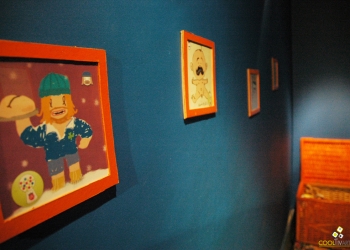 Matilde Epíscopo Esperando el Vinilo Vol.2 - Centro de exposiciones subte - 9 de junio al 31 de julio de 2011 - Foto © Federico Meneses