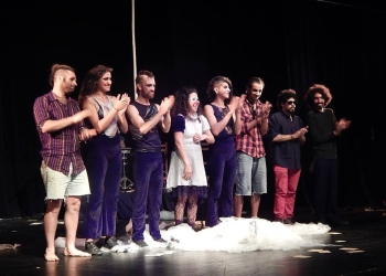 Cualkier Guayaba ADENTRO – Teatro Florencio Sánchez – El Cerro – 16 de octubre 2016 Foto © Mónica López