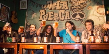 “Festejar para sobrevivir” gira La Vela Puerca 20 años y lanzamiento Cerveza Puerca - 26 de octubre 2016 - Brickell Irish Pub - Foto © Patricia Baccino
