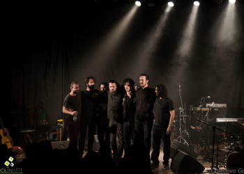 Mushi Mushi Orquesta​ en el ciclo Noches Tibias, invitado Franny Glass​ - Sala Camacuá - Foto: © Natalia Ganassoli​ de Colectivo Gota​