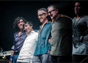skay-beilinson-presenta-su-nuevo-disco-el-engranaje-de-cristal-en-la-sala-del-museo-octubre-2016-foto-gaston-pimienta