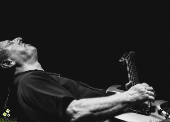 adrian-belew-power-trio-noviembre-2016-la-trastienda-foto-florencia-veres