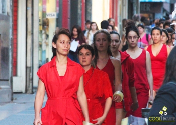 DIEZ DE CADA DIEZ en Plaza Independencia - Dirección Valeria Píriz - Miércoles 23 de Noviembre 2016 - Foto © Camila Caballero