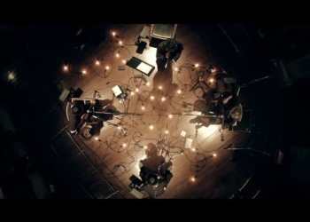 ONE OK ROCK's album "Ambitions"