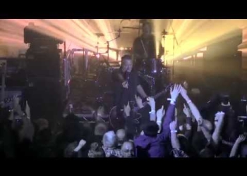 Peter Hook & The Light