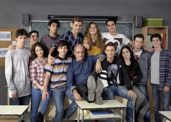 erie catalana “Merlí”, creada por Héctor Lozano, que trata Merlí Bergeron (interpretado por Francesc Orella), Foto: http://revistayoung.cat/