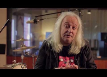 E Disco: HOGAR DE LOS DISTINTOS