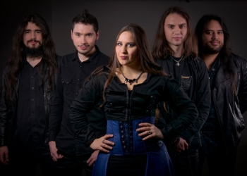 Crystal Gates - foto escuela Uruguaya de fotografía y video e.u.f.v. Marcia Battaglia Lucía García.