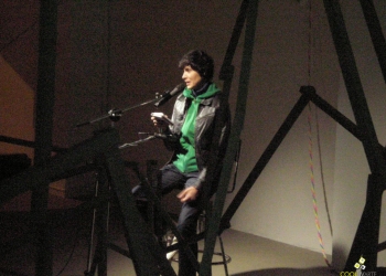 BOLA DE NIEVE - Intervención de Magela Ferrero - 7 de agosto 2008 - Plataforma MEC Fotos © Federico Meneses