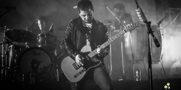 Crysler-Agujas-en-la-Piel-La-Trastienda-2017-Banda-Invitada-Dinamo-Fotografia-Martín-Pereira