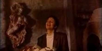 Laura Canoura - Detrás del miedo
