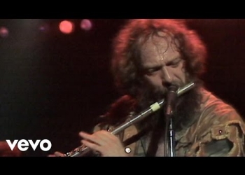 Jethro Tull performing Sweet Dream