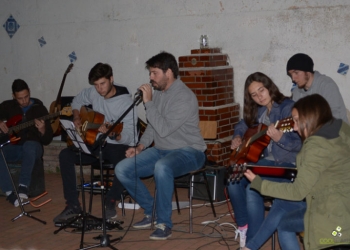 Ensayan-por-la-tarde-Casa-de-la-Cultura-Rodríguez-San-José-21-de-octubre-de-2017-Foto-Maru-Del-Valle