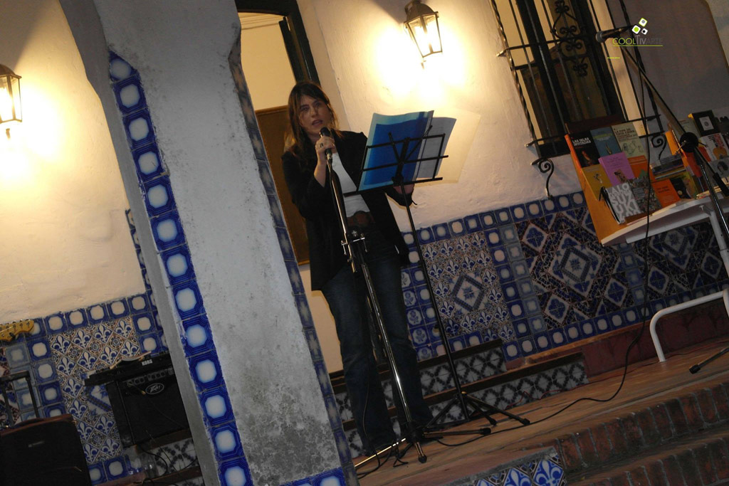 Mundial Poético de Montevideo 2017 - Cuarta Fecha - Jueves 26 de octubre - Patio del Museo Zorrilla - Foto © Andrea Silvera De Giordano