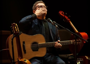 gustavo-santaolalla-auditorio-sodre-octubre2017-foto-ivonne-morales