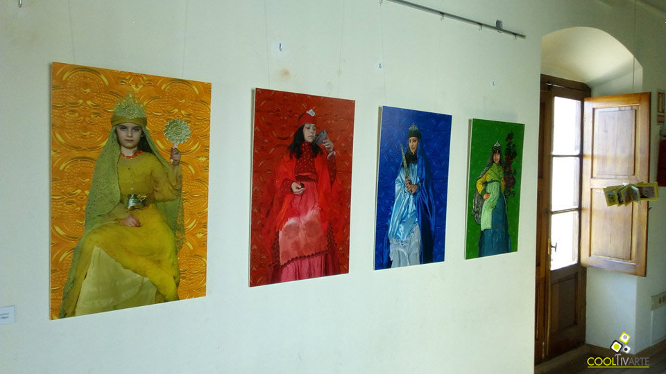 De cajón No 9. Muestra colectiva de fotografía y audiovisuales/ “Visitados y revisitados” - Centro Cultural y Artístico Casa de Pérez - noviembre 2017 - Foto © José Pilone www.cooltivarte.com -- De cajón No 9. Muestra colectiva de fotografía y audiovisuales/ “Visitados y revisitados” - Centro Cultural y Artístico Casa de Pérez - noviembre 2017 - Foto © José Pilone www.cooltivarte.com --