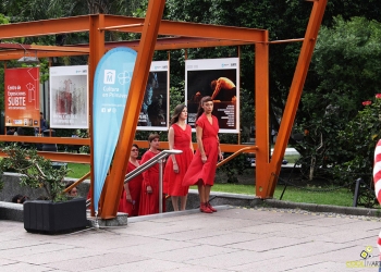 Diez de cada Diez es parte del ciclo Dislocaciones / ciclo de performance en la Plaza Fabini - Noviembre 2017 - Foto © Camila Caballero www.cooltivarte.com