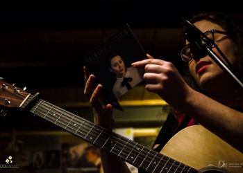 Florencia Núñez presenta Palabra Clásica - La Lupa Libros - 17-11-17 - Foto © Dahiana Nava Nieto