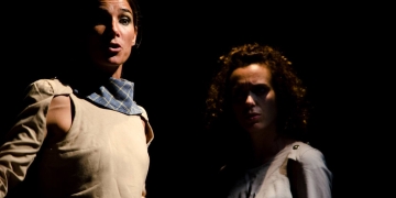 Juana Viale, Victoria Césperes- Centro Cultural Florencio Sánchez- 4 de noviembre Foto © Dahiana Nava Nieto www.cooltivarte.com