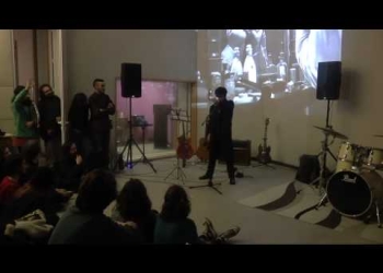 En el camino de los perros y Otro Tavella