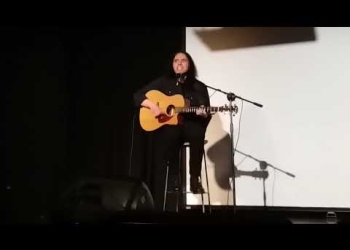 Alejandro Ferradás en la presentación del Libro ''Caída Libre''
