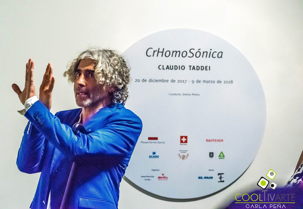 CrHomoSónica I Claudio Taddei - performance y exposición - 20 de Diciembre de 2017. Foto © Carla Peña