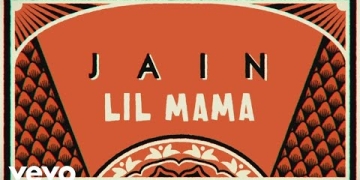 Jain performing Lil Mama