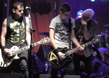 Trotsky Vengarán en Plaza Mateo - Noche de Los Deseos - 28/12/17 Foto © Claudia Rivero