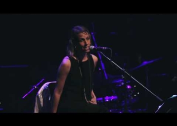 Sara Sabah - Corriente alterna vivo en la Sala Hugo Balzo