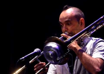 Panamá péipers (Leo Maslíah)