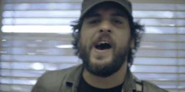 Llamen al doctor es el nuevo tema de Chala Madre