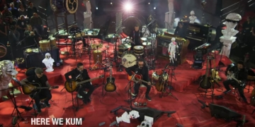 Music video by Molotov performing Here We Kum. © 2018 MTV Networks Latin America Inc., Y Universal Music México S.A. De C.V.
