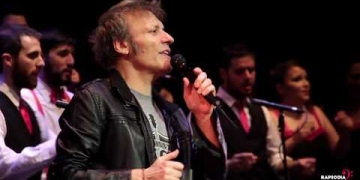 Playa Honda es una canción de Jorge Nasser, con quien hicimos en nuestro Concierto "Rapsodia, 5 años" en el Teatro Solís.