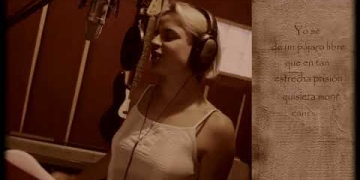 Mujeres frente al mar interpretan a Maria Eugenia Vaz Ferreira