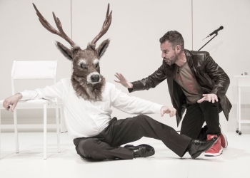 El jueves 16 de agosto a las 20:30 hs, se estrenará, en la Sala Casacuberta del Teatro San Martín (Av. Corrientes 1530), El bramido de Düsseldorf, escrita y dirigida por Sergio Blanco. El elenco está integrado por Gustavo Saffores, Walter Rey y Soledad Frugone. El video arte es de Miguel Grompone, la escenografía, vestuario y luces de Laura Leifert y Sebastián Marrero, el diseño de sonido de Fernando Tato Castro, la preparación vocal de Sara Sabah y la preparación de bajo de Nicolás Román.