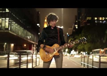 Roberto Musso – Ella es Brasil