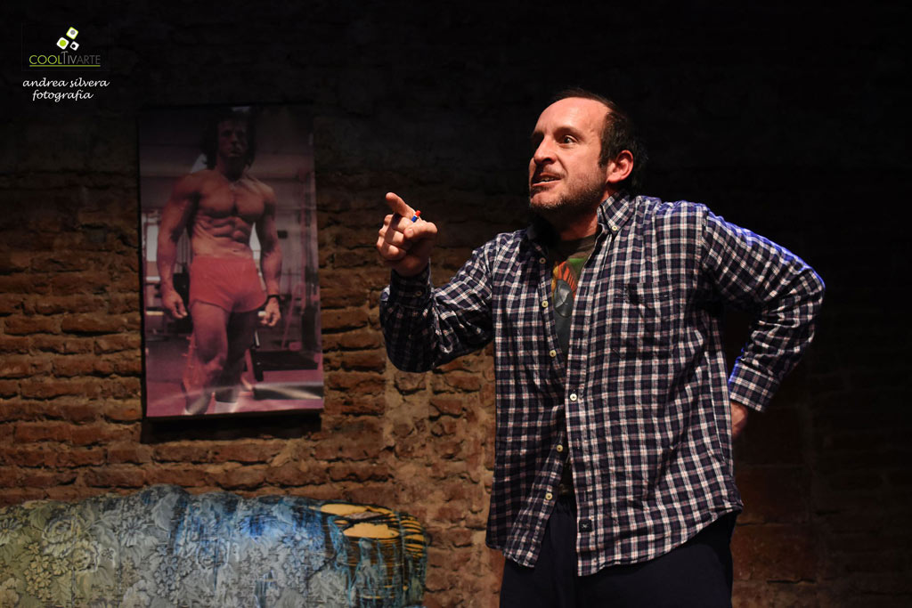 Regresó la obra de teatro Supermercado y volvió con todo , su re estreno fué , en una de las cálidas salas de Espacio Teatro. Foto © Andrea Silvera De Giordano www.cooltivarte.com