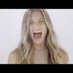 Video oficial de "Teoría o Capricho" Letra y música: Martina Lanzaro