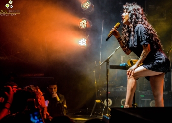 Mon Laferte en La Trastienda MVD - setiembre 2018 foto © Carla Peña www.cooltivarte.com ...
