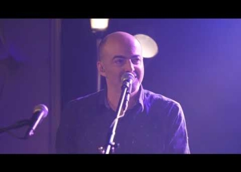 ''Mis latidos'' GASTÓN ACKERMANN Autores en vivo en la Sala Blanca Podestá – Teatro AGADU // Ciclo 9